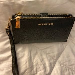 BRAND NEW MK WALLET